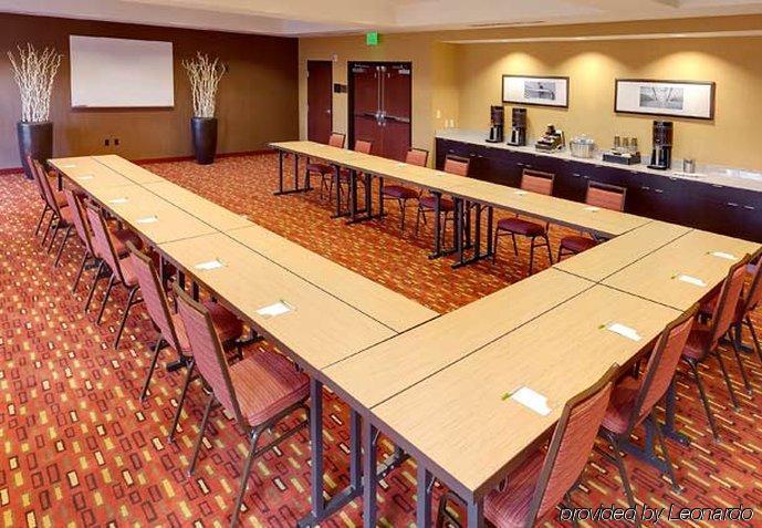Courtyard By Marriott Buffalo Airport Cheektowaga Fasilitas foto