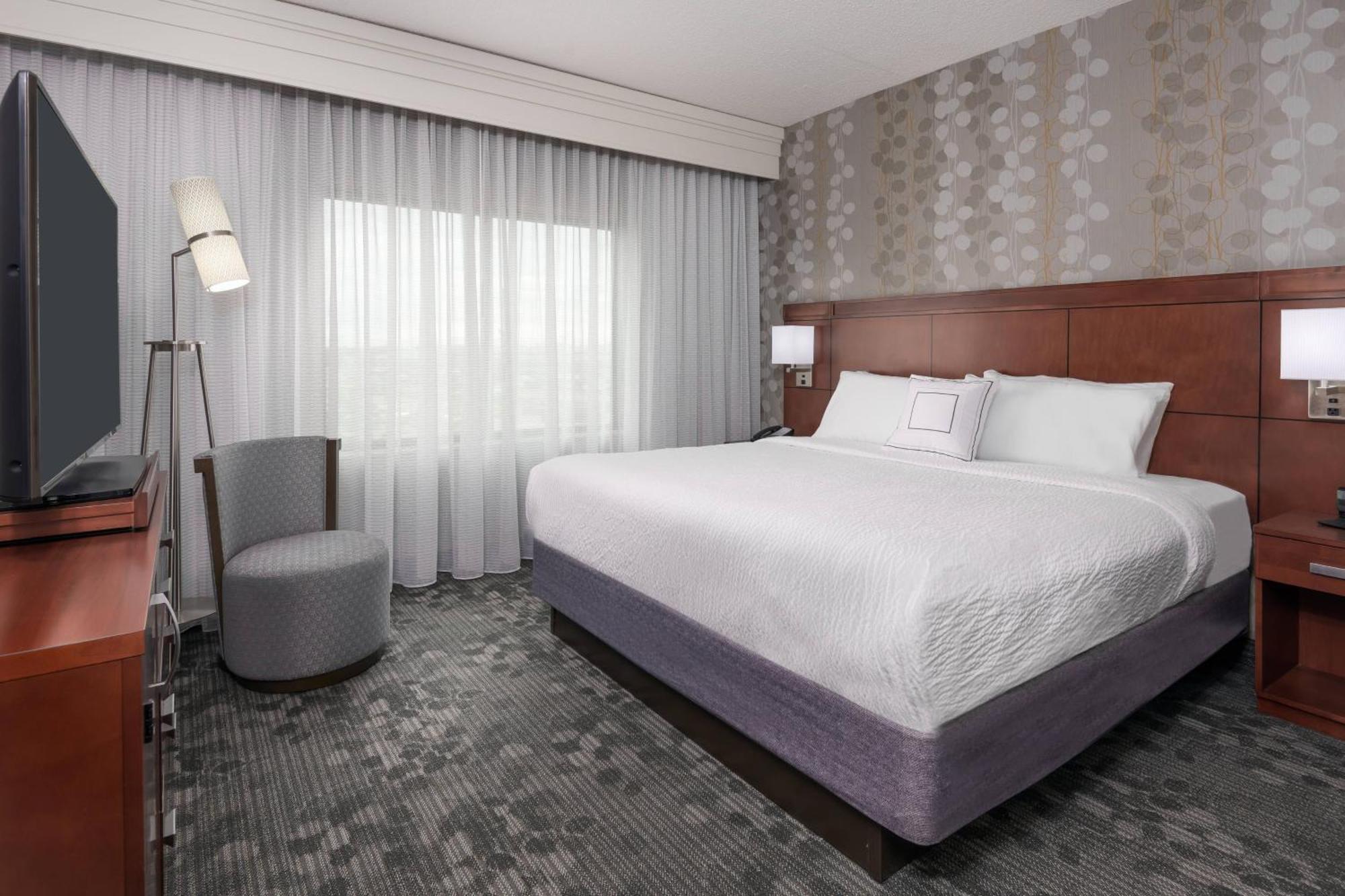 Courtyard By Marriott Buffalo Airport Cheektowaga Bagian luar foto