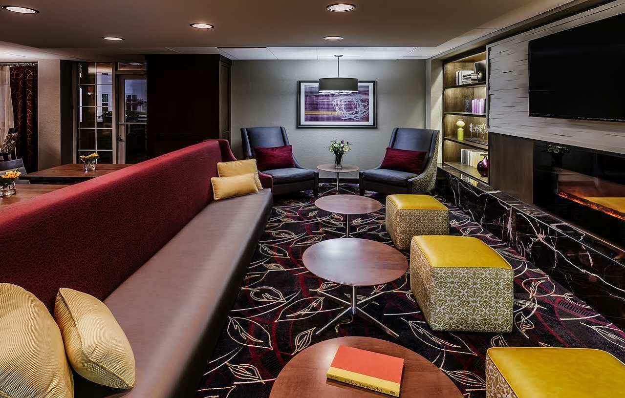 Courtyard By Marriott Buffalo Airport Cheektowaga Bagian luar foto